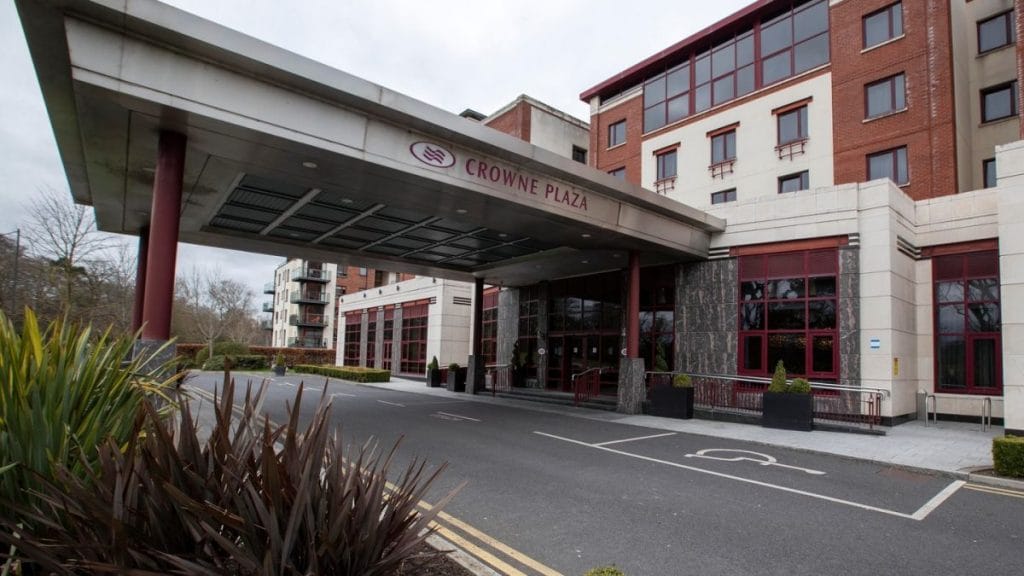 carantina la hotel irlanda