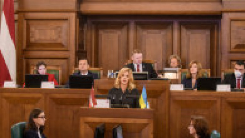 Parlamentul Letoniei a votat vineri pentru a o confirma pe Evika Silina, de la partidul de centru-dreapta Noua Unitate, ca următor prim-ministru, conducând o largă coaliţie. FOTO: Profimedia Images | Poza 4 din 6