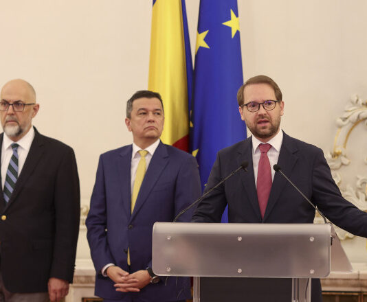 Fritz, replică pentru Grindeanu, după amenințarea cu plângerea penală. „Am venit în România în autocar, nu în avionul Nordis”