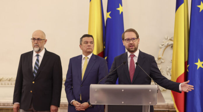 Fritz, replică pentru Grindeanu, după amenințarea cu plângerea penală. „Am venit în România în autocar, nu în avionul Nordis”