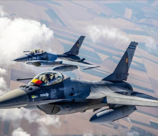 Țintă aeriană, detectată în apropiere de granița României. MApN a ridicat două avioane F-16 în aer, mesaj Ro-Alert în Tulcea