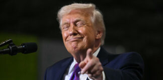 Trump, acuzat de propagandă ilegală după o reclamă plătită din bani publici: „Voi plătiți factura”