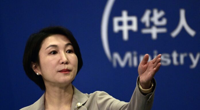 China condamnă noile restricţii propuse de Statele Unite: „Nu este în interesul nimănui”