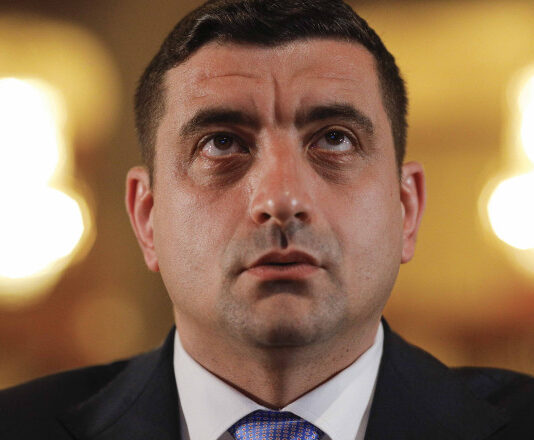 „Deci vei fi premierul din guvernul PSD?” Comentariul lui George Simion la postarea lui Luca Niculescu