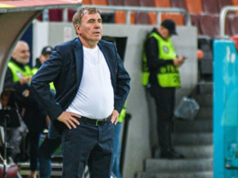 Gheorghe Hagi, după dezastrul cu Polonia: „Am intrat moi de la vestiare. Principalul vinovat sunt eu”. Ce spune despre demisie
