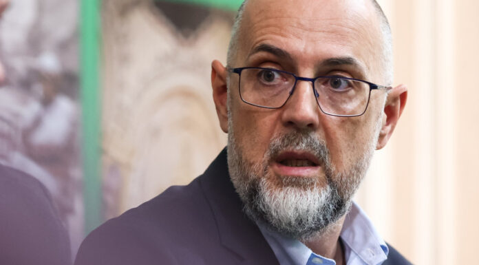 Kelemen Hunor: Anticipatele nu schimbă absolut nimic în bine. În jurul partidului AUR se va forma un guvern