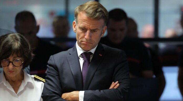 Macron promite să fie „intransigent” cu vandalii, după violențe: „Cei care au distrus să plătească. Cei care au jefuit să restituie”