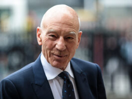 Patrick Stewart, omagiat de președintele Marvel Studios. Actorul l-a interpretat pe Charles Xavier în seria „X-Men”