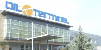 Pericolul unei greve generale la Oil Terminal, eliminat după ce Guvernul a aprobat creșteri salariale