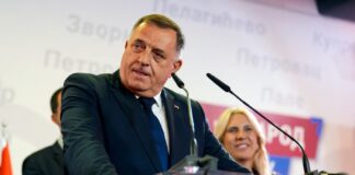 Politicianul pro-rus Milorad Dodik, victorie la alegerile din Bosnia, pe fondul tensiunilor etnice şi al speranţelor de aderare la UE
