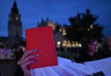 Proteste pentru dreptul la avort în Polonia. Femeile acuză Guvernul Tusk că nu și-a respectat promisiunile